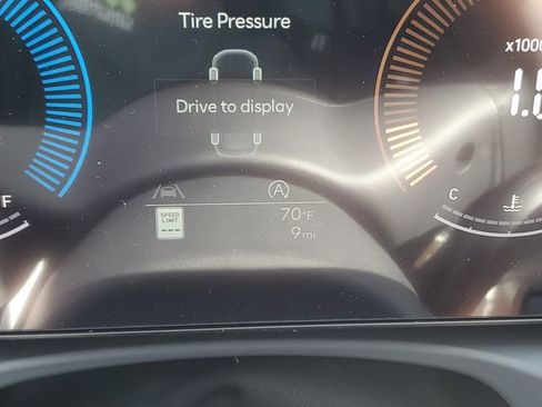 New 2026 Hyundai Tucson SE image 25