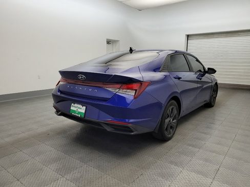 Used 2021 Hyundai Elantra SEL FWD image 9