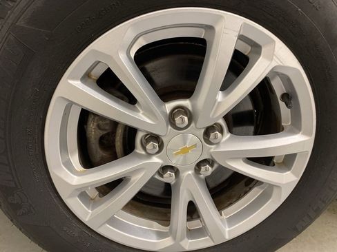 Used 2016 Chevrolet Equinox LT w/ Convenience Package image 27