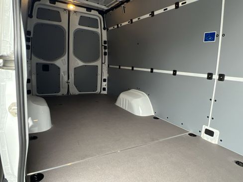 New 2026 Mercedes-Benz Sprinter 3500 image 24
