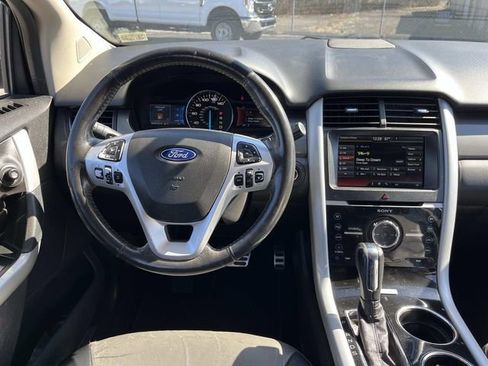 Used 2014 Ford Edge Sport w/ Driver Entry Package FWD image 10