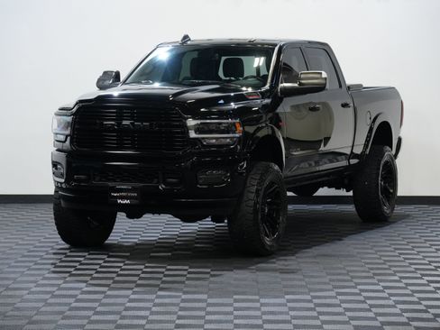 Used 2022 RAM 2500 Laramie AWD/4WD image 3
