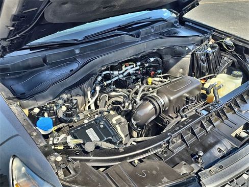 Used 2022 Ford Explorer XLT w/ Equipment Group 202A image 17
