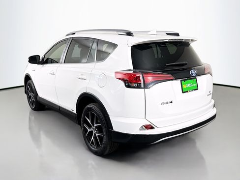 Used 2018 Toyota RAV4 SE w/ Advanced Technology Package AWD/4WD image 7