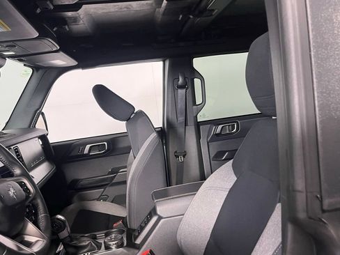 Used 2025 Ford Bronco Big Bend image 24