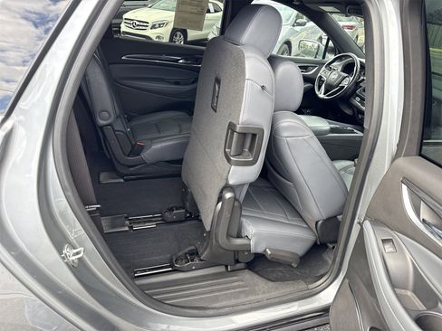 Used 2023 Buick Enclave Essence w/ Experience Buick Package image 32