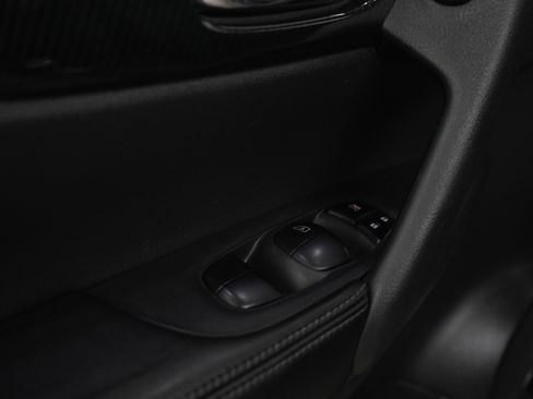 Used 2020 Nissan Rogue SL w/ Premium Package image 20