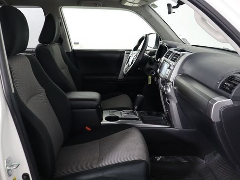 Used 2016 Toyota 4Runner SR5 RWD image 19