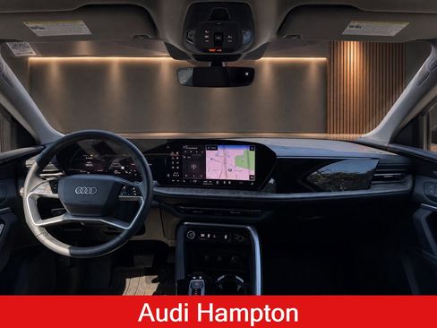 Used 2025 Audi Q5 Premium Plus w/ Premium Plus AWD/4WD image 8