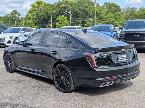 Used 2024 Cadillac CT5 V w/ Premium Package RWD image 7