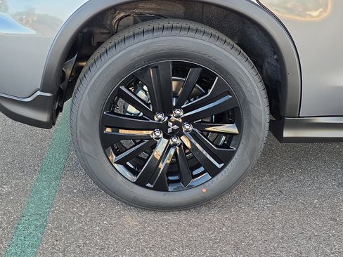 New 2026 Mitsubishi Outlander Sport LE AWD/4WD image 8