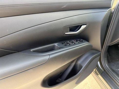 New 2026 Hyundai Tucson SEL FWD image 16