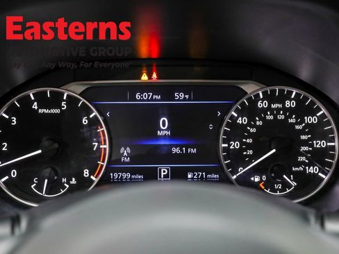 Used 2022 Nissan Altima 2.5 SV image 18