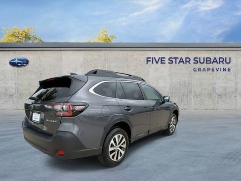 Used 2025 Subaru Outback Premium AWD/4WD image 8