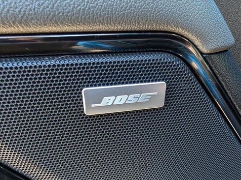 Used 2022 Chevrolet Silverado 1500 ZR2 w/ Technology Package image 32