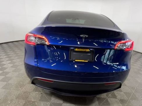 Used 2023 Tesla Model Y Long Range AWD/4WD image 6