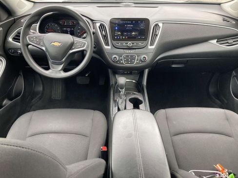 Used 2024 Chevrolet Malibu LT FWD image 13