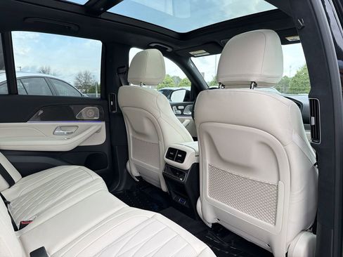 New 2026 Mercedes-Benz GLE 63 AMG S image 16