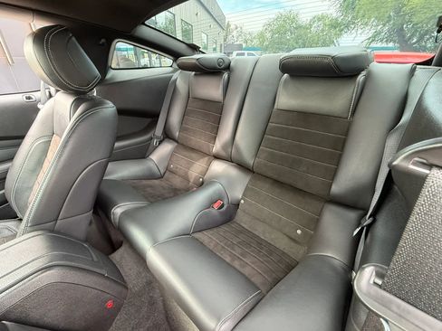 Used 2013 Ford Mustang GT Premium RWD image 52