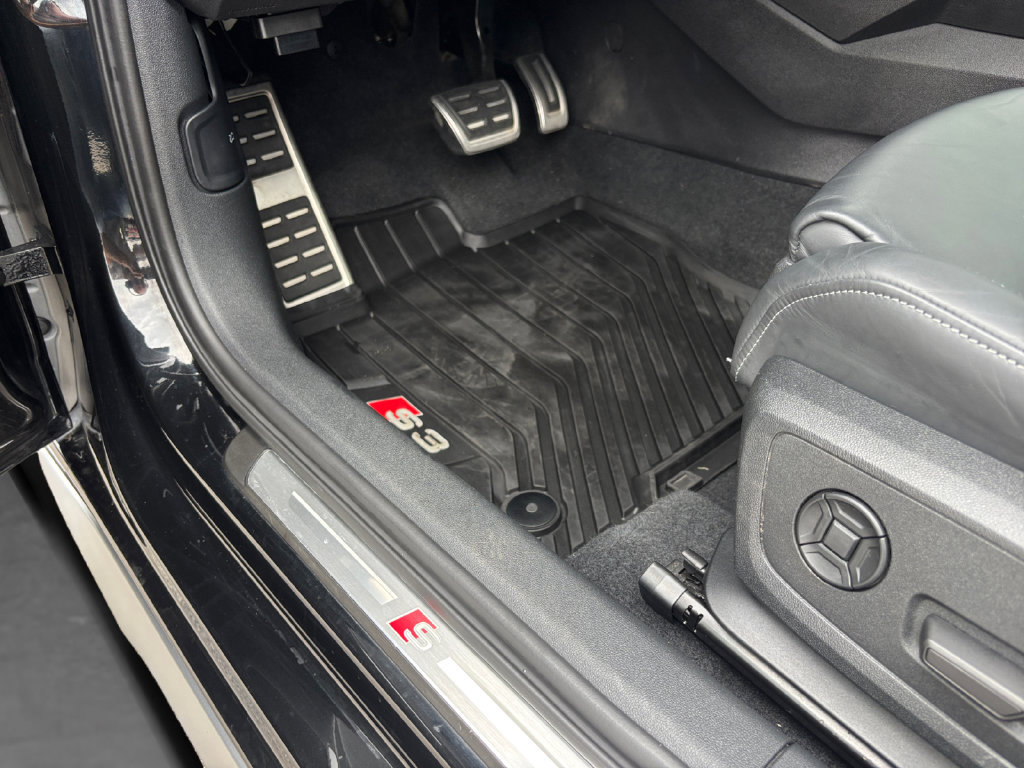 Used 2023 Audi S3 Premium Plus AWD/4WD image 33