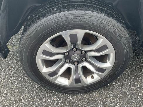 Used 2019 RAM 1500 Limited AWD/4WD image 16