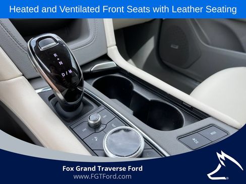Used 2022 Cadillac XT5 Premium Luxury w/ Technology Package FWD image 27