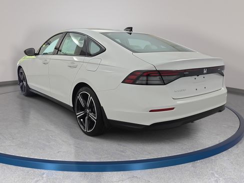 New 2026 Honda Accord SE image 7