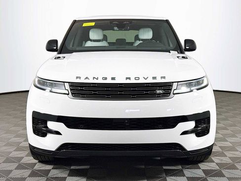 New 2026 Land Rover Range Rover Sport SE AWD/4WD image 2
