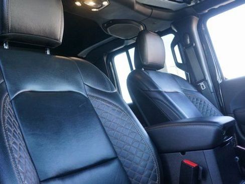 Used 2021 Jeep Gladiator Overland image 57
