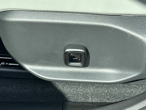 New 2026 Volvo EX30 Cross Country Ultra w/ Protection Package Premier image 14