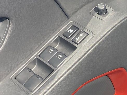 New 2026 Nissan Frontier PRO-4X w/ Pro-4x Convenience Package image 15