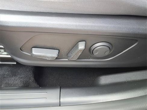 Used 2022 Hyundai Santa Cruz SEL image 12