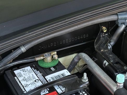 Used 2005 Honda S2000 image 78