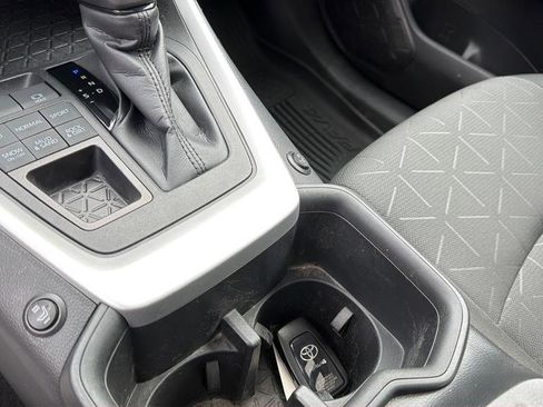 Used 2023 Toyota RAV4 XLE w/ Convenience Package image 26