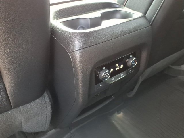 Used 2025 Chevrolet Traverse RS w/ LPO, Floor Liner Package AWD/4WD image 13