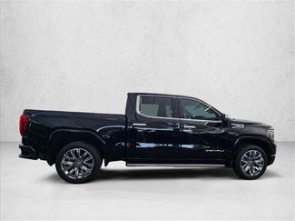 Used 2025 GMC Sierra 1500 Denali w/ Denali Reserve Package AWD/4WD video 4
