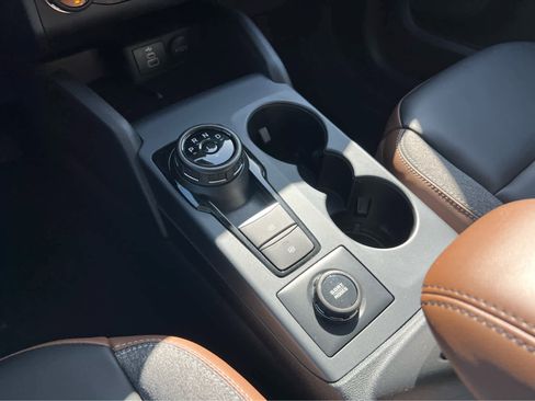 Used 2024 Ford Bronco Sport Outer Banks w/ Tech Package AWD/4WD image 39