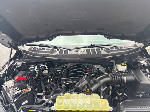 Used 2022 Ford F150 XLT image 19