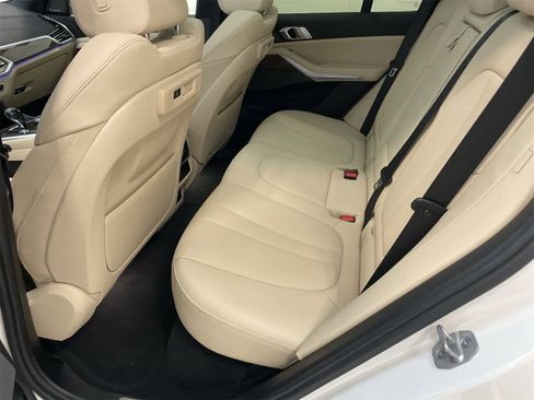 Used 2021 BMW X5 sDrive40i w/ Premium Package image 22