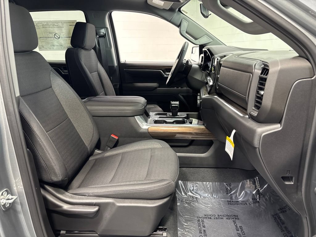 New 2026 Chevrolet Silverado 1500 RST AWD/4WD image 10