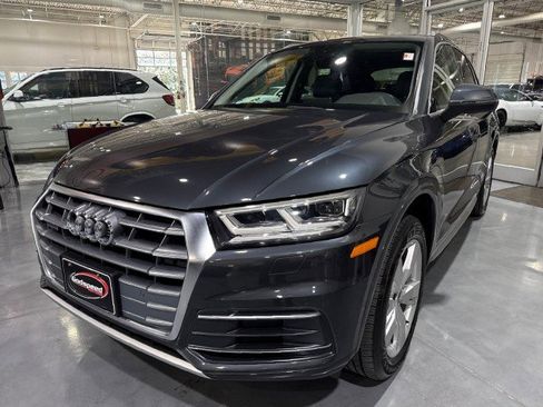 Used 2019 Audi Q5 2.0T Premium Plus w/ Premium Plus Package AWD/4WD image 90