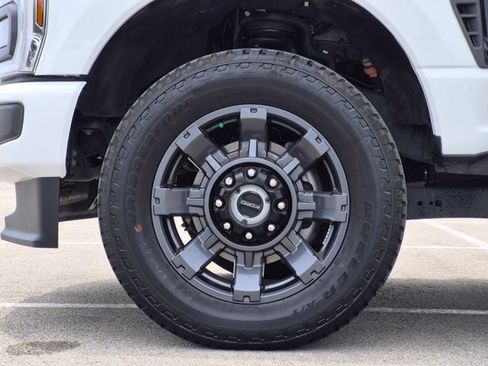 Used 2025 Ford F250 XL w/ STX Appearance Package AWD/4WD image 24