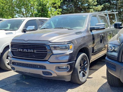 Used 2020 RAM 1500 Big Horn AWD/4WD image 3