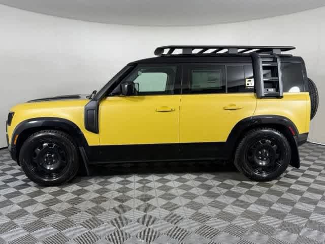 New 2026 Land Rover Defender 110 Trophy Edition AWD/4WD image 3