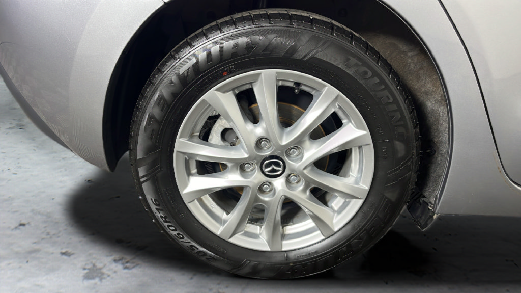 Used 2014 MAZDA MAZDA3 i Grand Touring FWD image 48