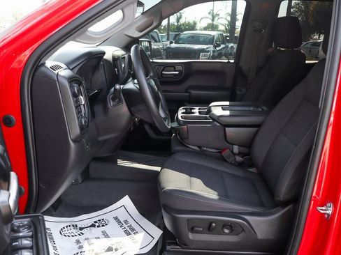 Used 2023 Chevrolet Silverado 1500 Custom image 17