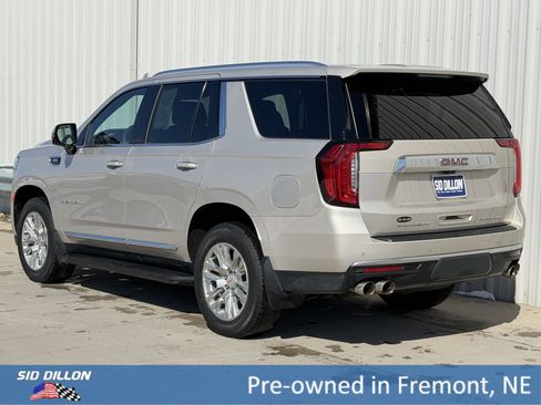 Used 2022 GMC Yukon Denali w/ Advanced Technology Package image 8