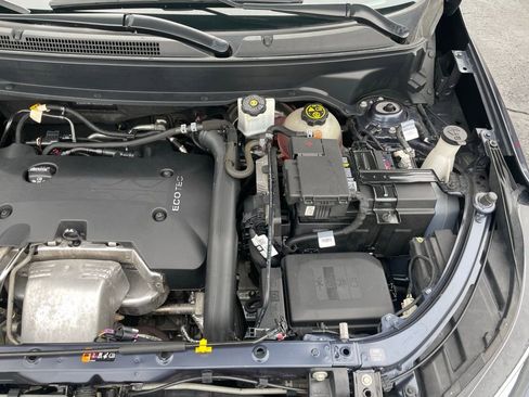 Used 2018 Chevrolet Equinox Premier image 39