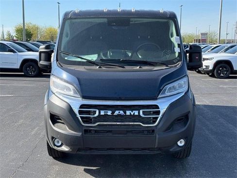 New 2025 RAM ProMaster 2500 w/ Quick Order Package 22G SLT image 9