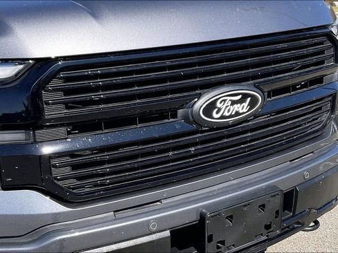 Used 2025 Ford F150 Platinum w/ FX4 Off-Road Package AWD/4WD image 29
